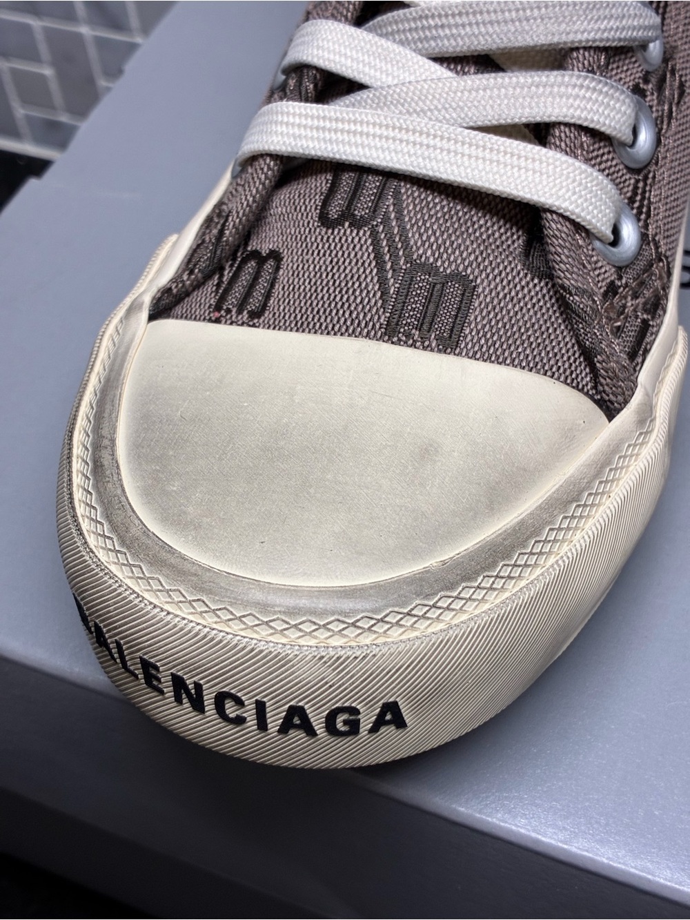 Balenciaga Paris High Top BB Monogram Sneakers Women US 4 IT 34 Brown NIB - Picture 3 of 13